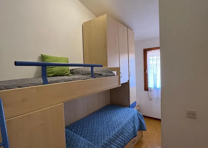 Retreat With Shared Pool Μπιμπιόνε